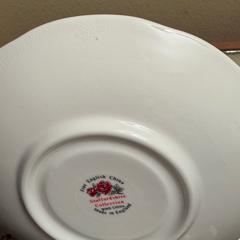 Vintage Staffordshire Rose Pattern Teacup and Saucer - Picture 8 of 9